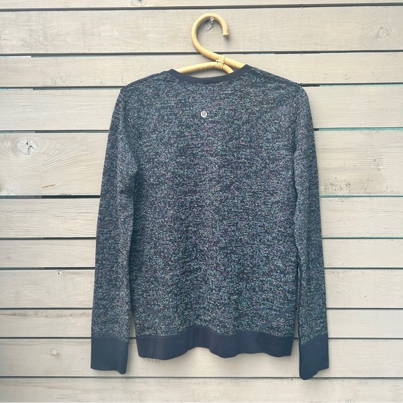 Lululemon Athletica Top - Picture 5 of 5